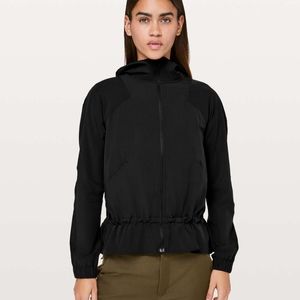 Lululemon pack it up jacket